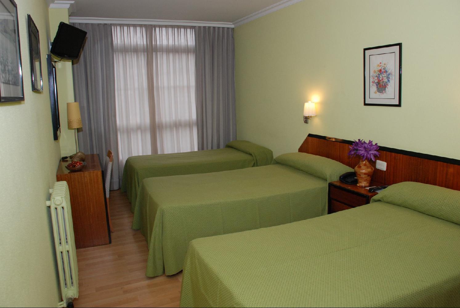 อัตลันติโก Hotel วิโก ภายนอก รูปภาพ